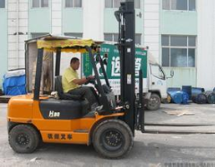 達(dá)鋒物流叉車
